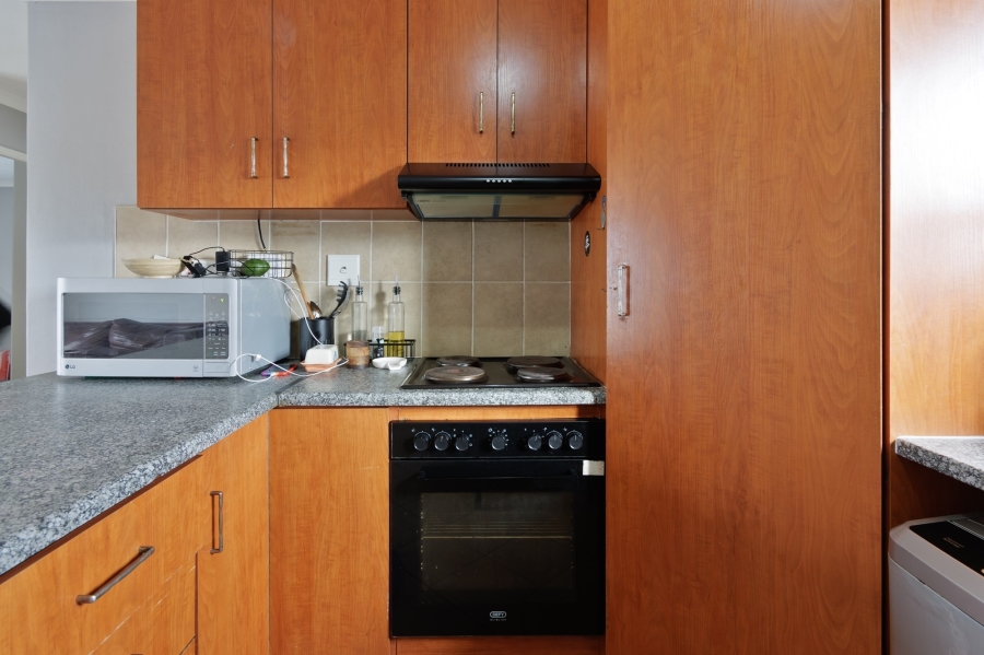 2 Bedroom Property for Sale in Whispering Pines Western Cape
